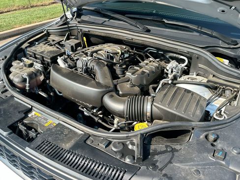 Used 2024 Dodge Durango GT image 27