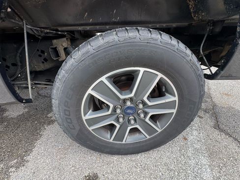 Used 2013 Ford F150 STX w/ Mid Equipment Group RWD image 20