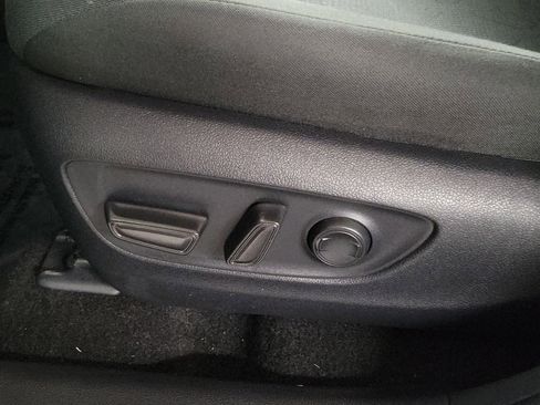 Certified 2025 Toyota RAV4 XLE image 19