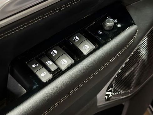 New 2026 Jeep Grand Wagoneer Limited AWD/4WD image 19