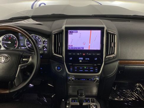 Certified 2019 Toyota Land Cruiser AWD/4WD image 16