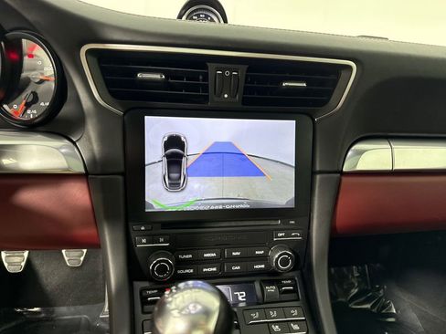 Certified 2017 Porsche 911 Carrera 4S image 30