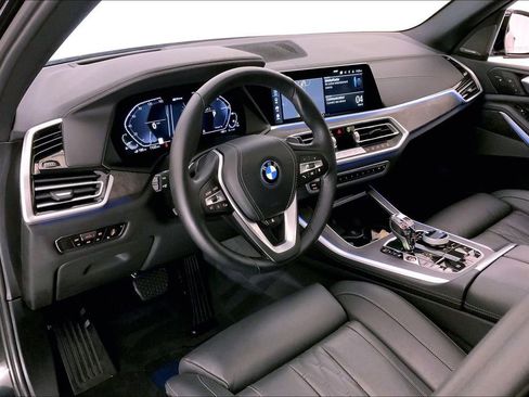 Certified 2023 BMW X5 xDrive45e w/ Executive Package image 21