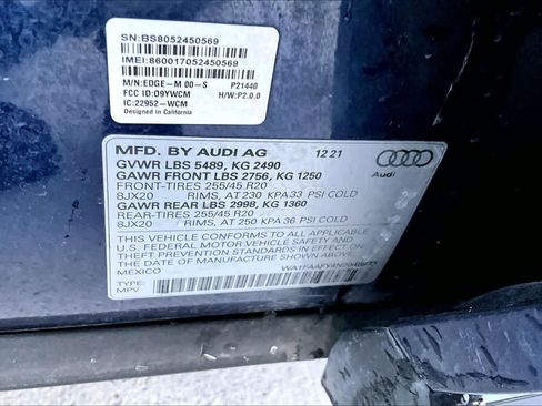 Used 2022 Audi Q5 2.0T Prestige w/ Prestige Package image 32