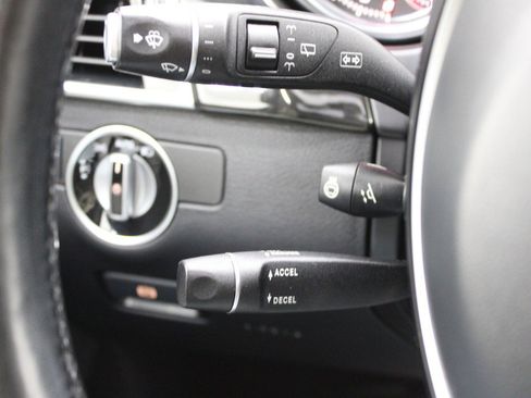 Used 2018 Mercedes-Benz GLE 350 4MATIC image 24