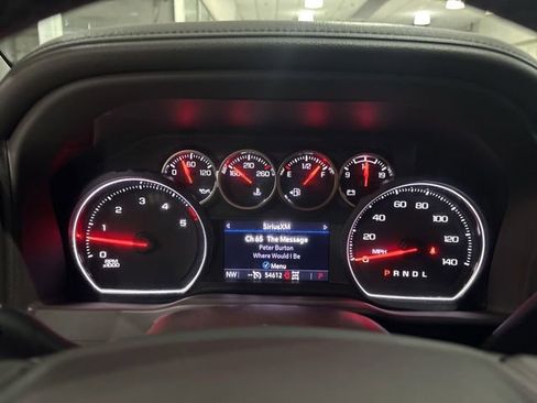 Used 2022 Chevrolet Silverado 2500 LTZ w/ LTZ Convenience Package AWD/4WD image 21