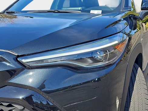 Used 2025 Toyota Corolla Cross AWD Hybrid w/ Convenience Package image 35