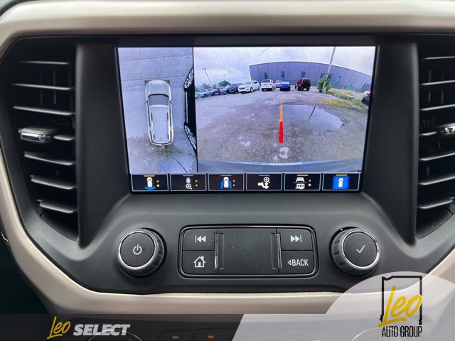 Used 2023 GMC Acadia Denali w/ Denali Ultimate Package AWD/4WD image 20