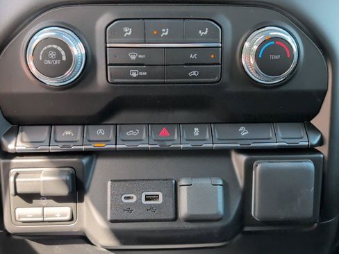 New 2026 GMC Sierra 1500 Pro w/ Pro Value Package AWD/4WD image 24