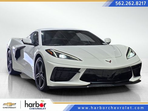 Used 2024 Chevrolet Corvette Stingray Preferred Cpe w/ Z51 Performance Package image 1