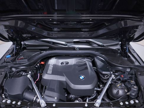 New 2026 BMW 530i RWD image 16
