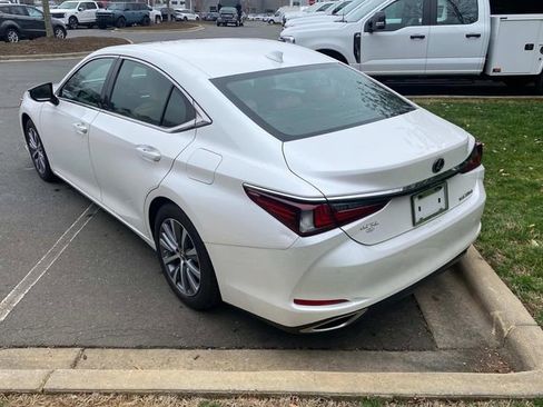 Used 2019 Lexus ES 350 w/ Premium Package image 31