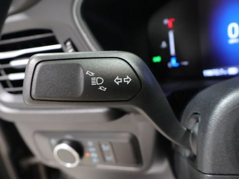 Used 2025 Ford Escape Active AWD/4WD image 35