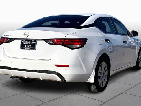 Used 2024 Nissan Sentra S image 12