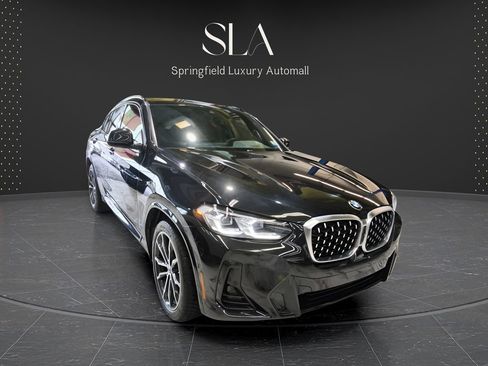 Used 2022 BMW X4 xDrive30i AWD/4WD image 1