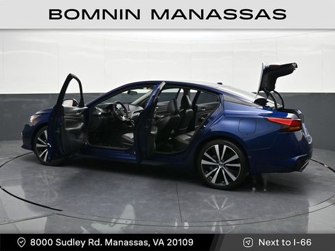 Used 2022 Nissan Altima 2.5 SR image 39