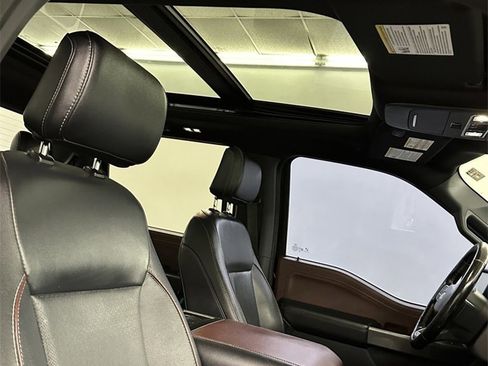 Used 2022 Ford F150 Lariat w/ Equipment Group 502A High image 45