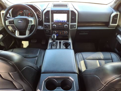 Used 2020 Ford F150 Lariat w/ Equipment Group 502A Luxury AWD/4WD image 24