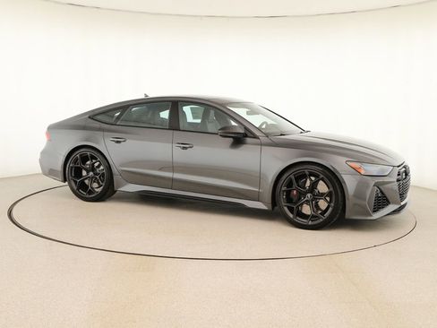 New 2026 Audi RS 7 Performance image 9