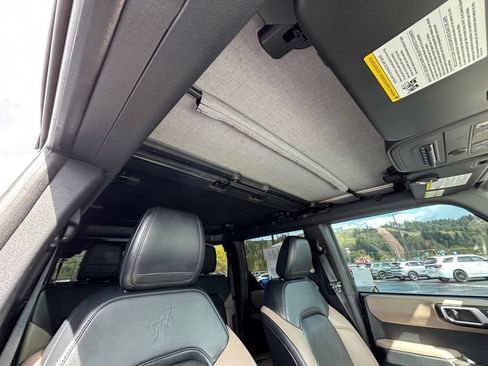 Used 2022 Ford Bronco Wildtrak AWD/4WD image 14