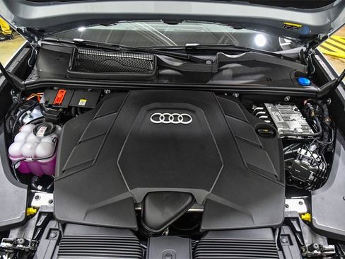 New 2025 Audi Q8 Premium Plus image 14