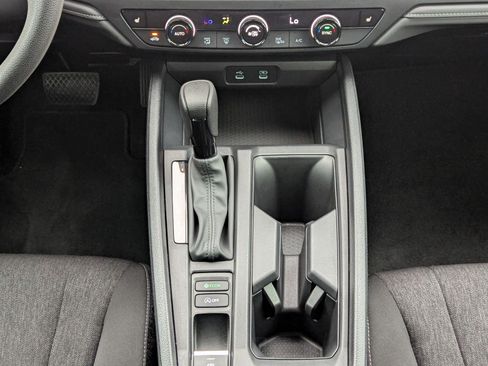 Used 2025 Honda Accord SE image 19