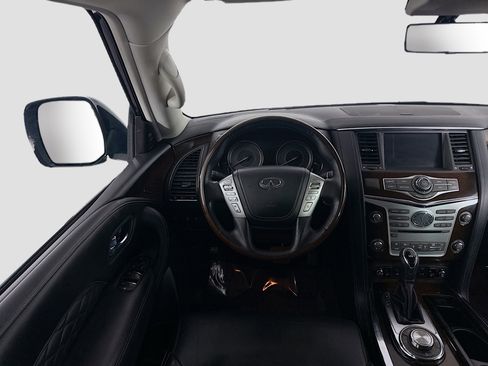 Used 2019 INFINITI QX80 Luxe w/ Proactive Package image 17