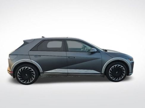Used 2024 Hyundai Ioniq 5 Limited image 4