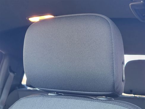 Used 2025 Chevrolet Colorado Trail Boss image 14