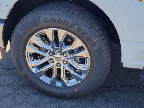 New 2026 Ford F150 XLT w/ XLT Chrome Appearance Package RWD image 6