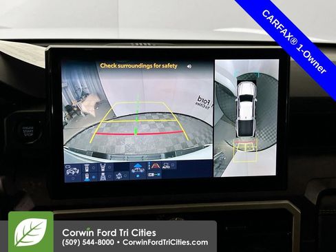 Used 2024 Toyota Tacoma Limited image 18