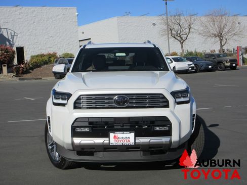 New 2026 Toyota 4Runner Limited image 18