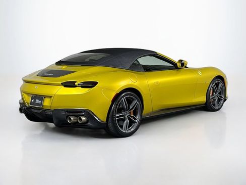 Certified 2024 Ferrari Roma Spider RWD image 9