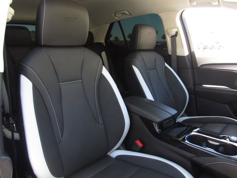 Used 2024 Buick Envision Sport Touring AWD/4WD image 10