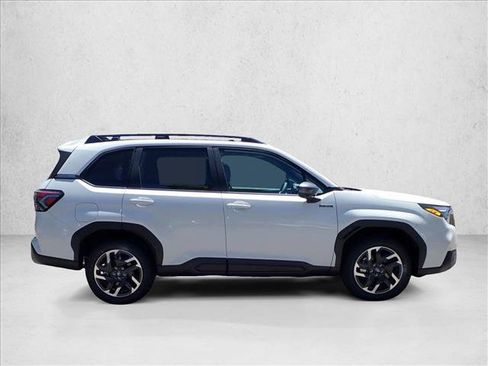 New 2026 Subaru Forester Premium AWD/4WD image 5