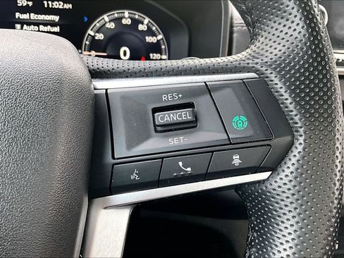 Used 2024 Mitsubishi Outlander SE image 11