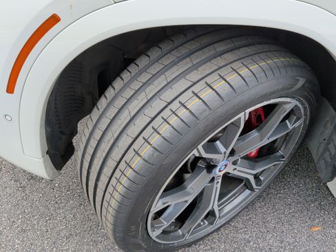 Used 2023 BMW X6 M50i w/ Executive Package image 13