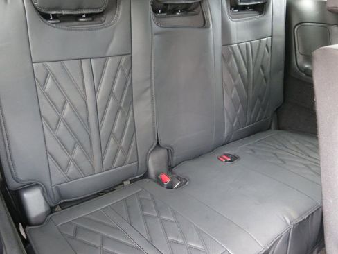 Used 2024 Nissan Pathfinder SV w/ Cargo Package image 17