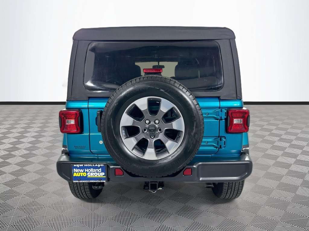 Used 2019 Jeep Wrangler Unlimited Sahara w/ LED Lighting Group AWD/4WD image 9