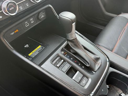 Used 2025 Honda CR-V Sport Touring image 18