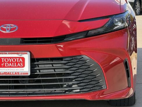 Used 2025 Toyota Camry LE FWD image 9