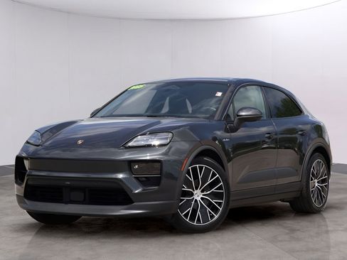 Used 2025 Porsche Macan 4 Electric AWD/4WD image 1