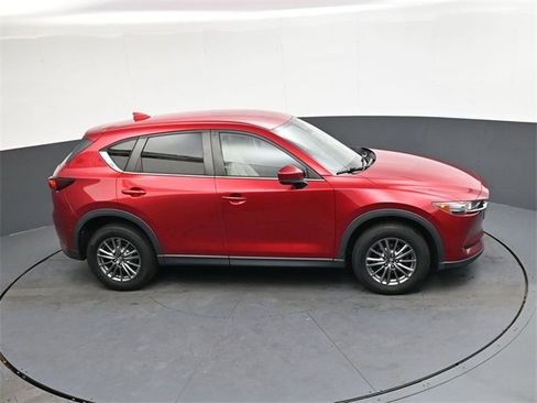 Used 2017 MAZDA CX-5 Touring image 17