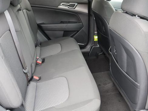 New 2026 Kia Sportage S image 12