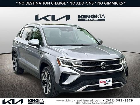 Used 2022 Volkswagen Taos SEL AWD/4WD image 1