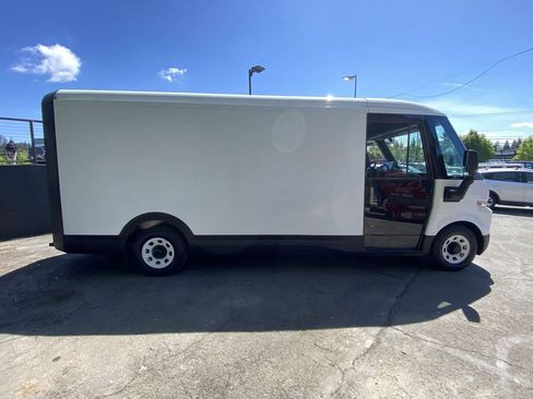 Used 2024 Chevrolet Brightdrop 600 w/ Battery Pack, Max Range AWD/4WD image 7