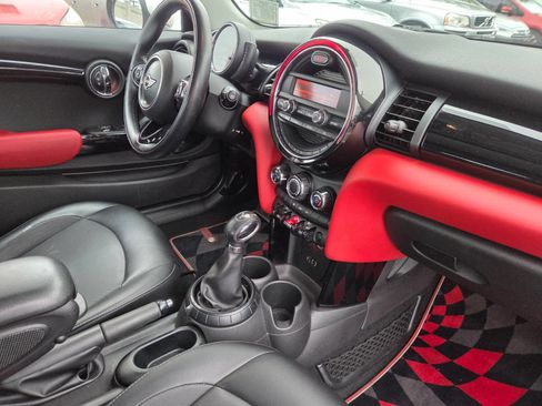 Used 2014 MINI Cooper 2-Door Hardtop image 13