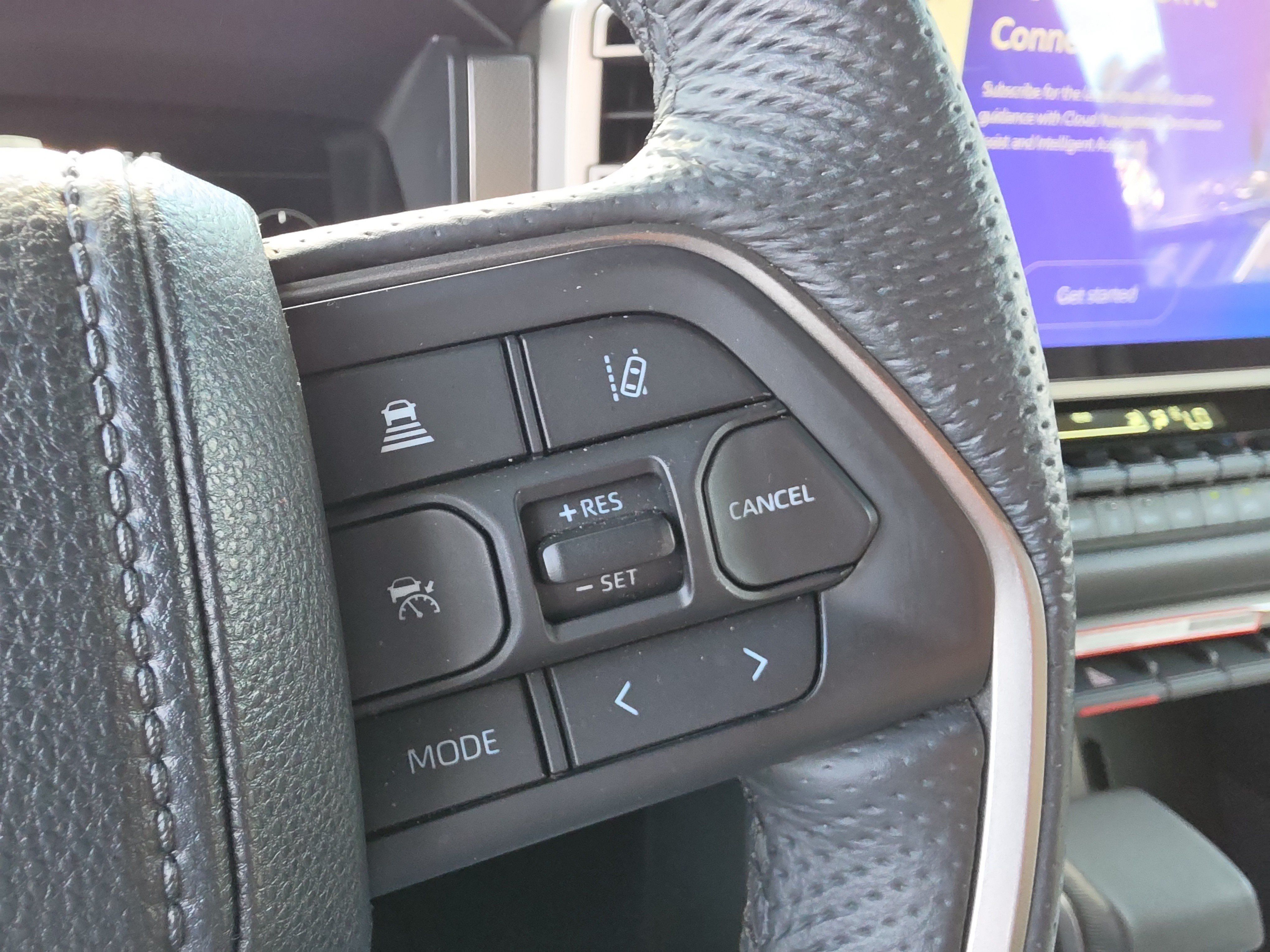 Used 2025 Toyota Sequoia Limited AWD/4WD image 20
