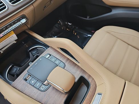 New 2026 Mercedes-Benz GLE 450 4MATIC image 26