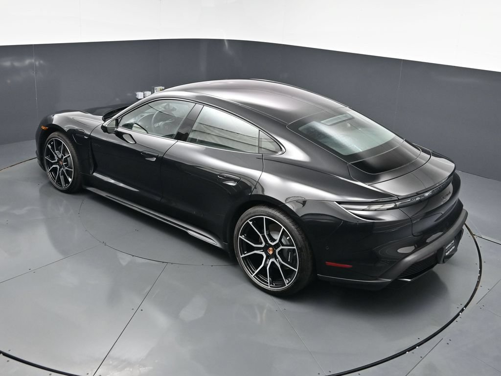 New 2026 Porsche Taycan AWD/4WD image 17